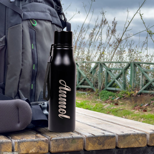 Sleek and Personalized Thermal Bottle – Ideal for Work & Travel